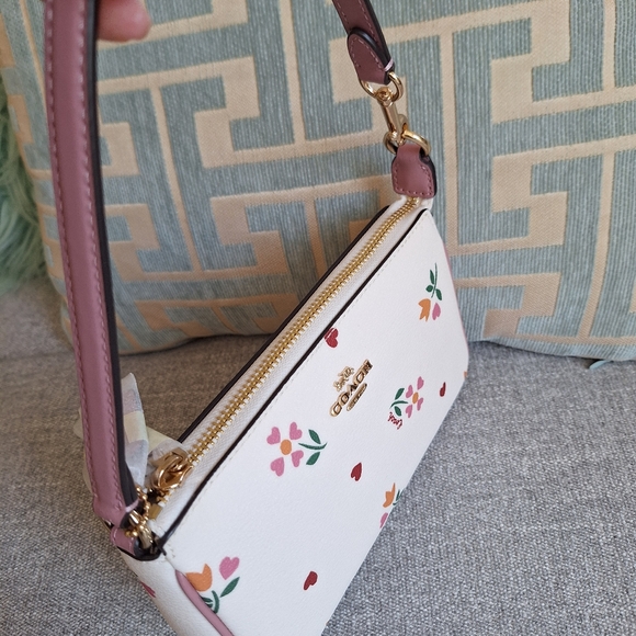 NWT Coach  Nolita 19 In Signature Canvas With Heart Petal Print+ extende… - Picture 10 of 12